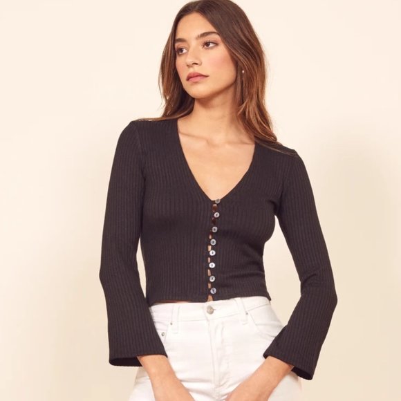 REFORMATION Gellar Knit Top in black - Picture 2 of 5